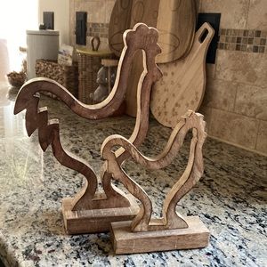 Farmhouse Chicken Decor